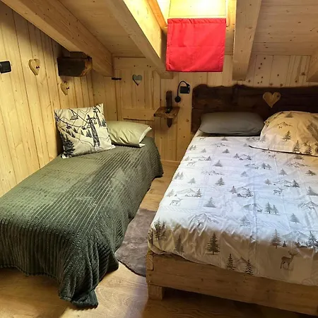 Il Cervo Di Maison Terese - A Due Passi D Pila Apartman Cerise