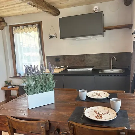 Il Cervo Di Maison Terese - A Due Passi D Pila Apartman *